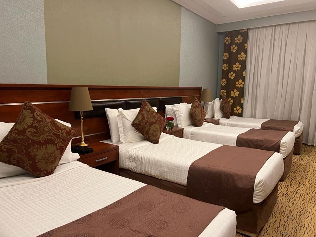 Al Anshar Golden Tulip